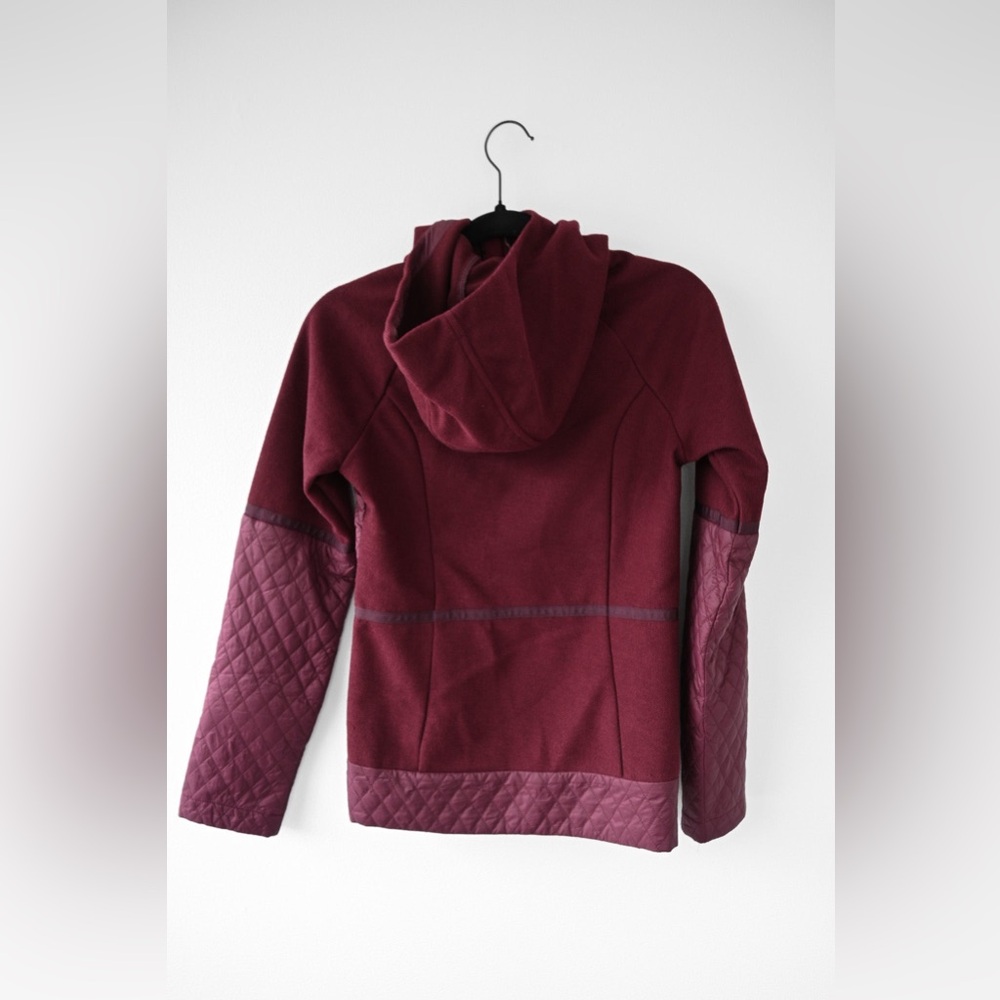 Champion Hybrid Jacket - Picture 8 of 8